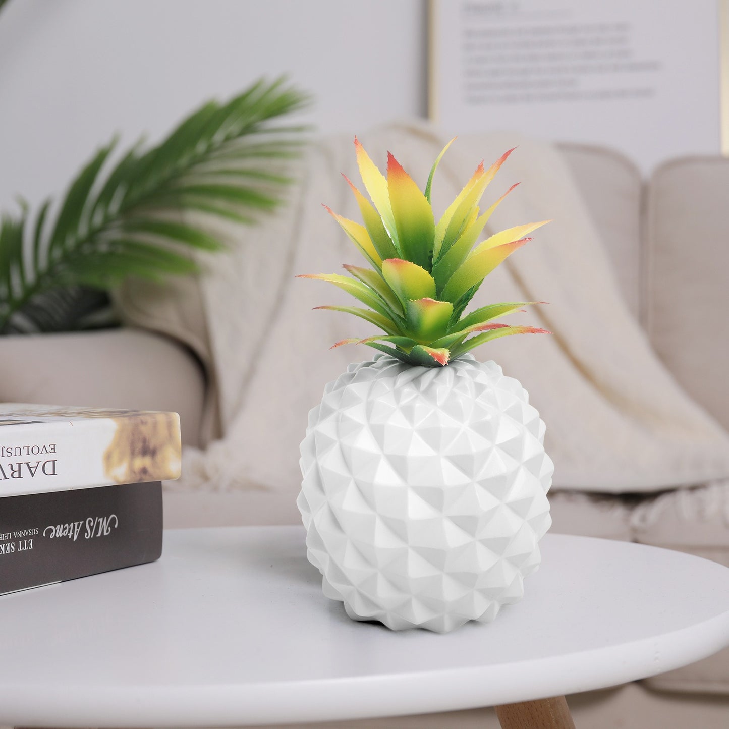 White Pineapple office desk decoration