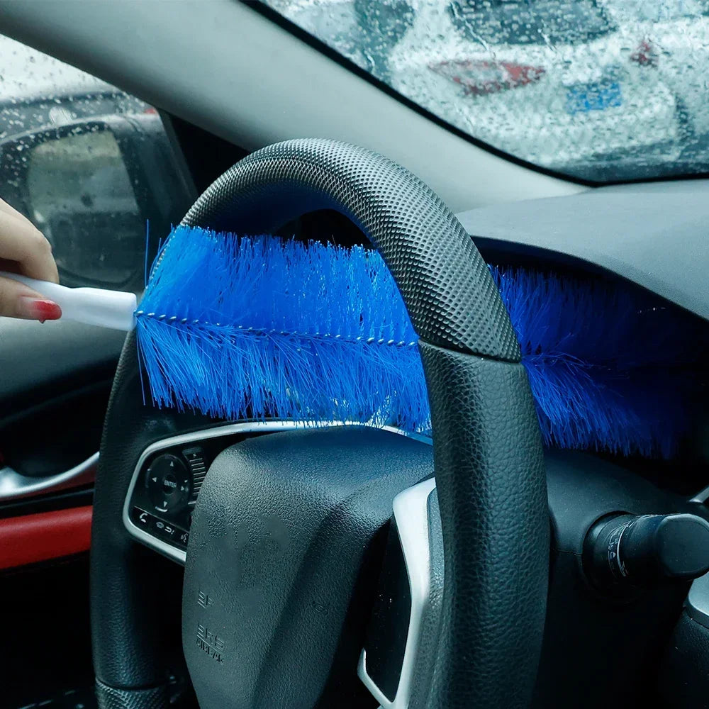 Fan Brush Bendable Duster